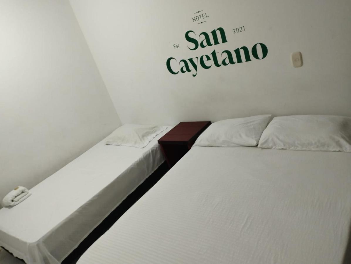Hotel San Cayetano Ocana Екстер'єр фото